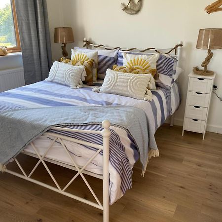 Oak Valley Lodges & Camping Pett Eksteriør billede